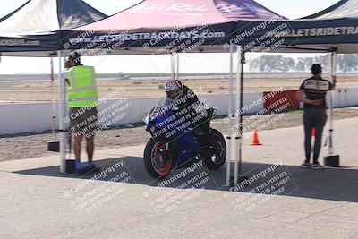 media/Nov-03-2025-Lets Ride (Mon) [[4d74c1c4d3]]/A Group/Grid/